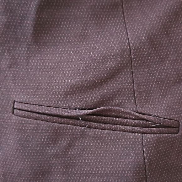 Tamotsu New York 3 button plus size burgundy blazer for work or casual - Picture 3 of 8